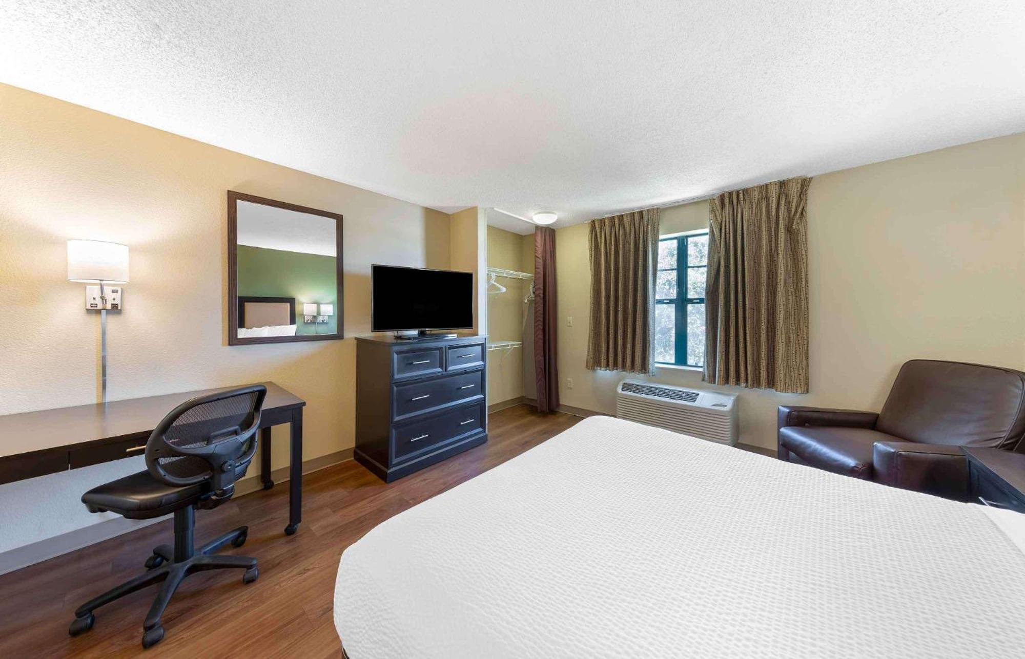 Extended Stay America Select Suites - Atlanta - Cumberland Mall Smyrna Kültér fotó