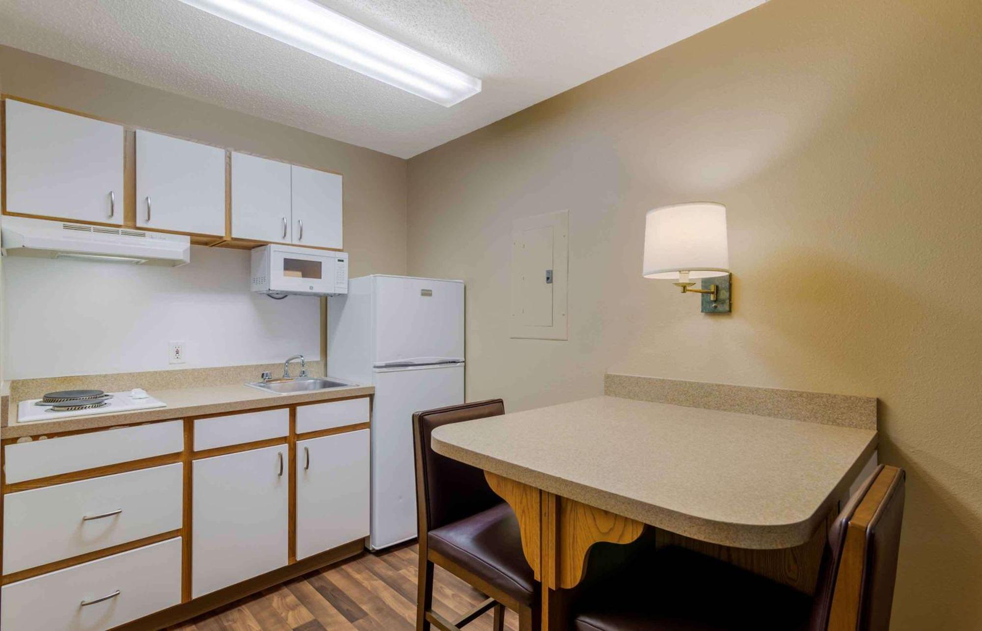 Extended Stay America Select Suites - Atlanta - Cumberland Mall Smyrna Kültér fotó